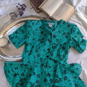 BOGO 🤍 vintage teal floral dress